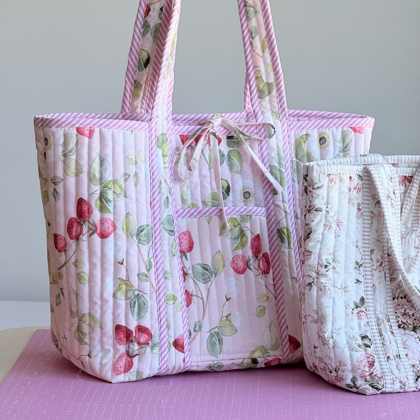 Tote Bag PDF Pattern 2 sizes - Instant Download Pattern with Instructions